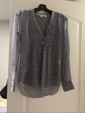 Veronica Beard Navy and White Floral Button-Front Blouse